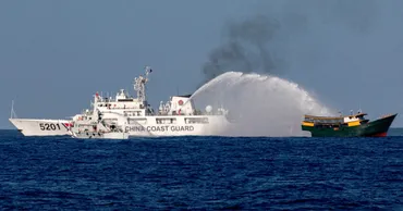 社説:中国海警局の巡視強化 緊張高める行動の自制を