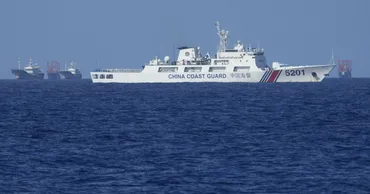 中国、スカボロー礁に「領海基線」 フィリピン海域法に対抗措置 