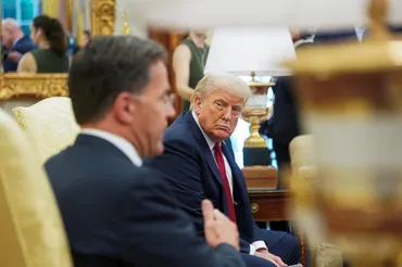 トランプ氏、ウクライナにパトリオット供与表明 対ロ制裁関税を警告 
