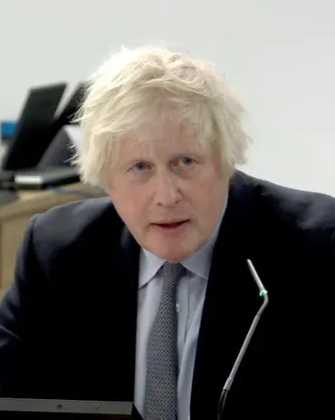 ジョンソン元英首相、新型コロナのリスクを過小評価と謝罪 