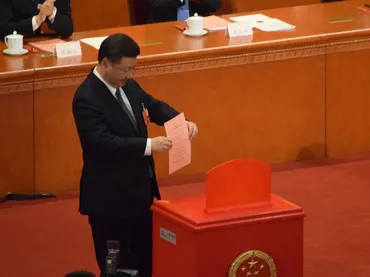 中国全人代2024：習近平国家主席の動向と政治的影響？2024年中国全人代の主要トピック：人事、経済、健康問題など
