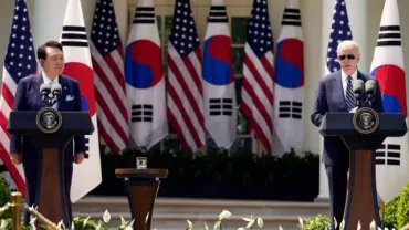 米韓首脳、対北朝鮮で拡大抑止強化で合意 潜水艦派遣や核協議グループ新設など 