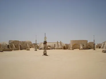 スターウォーズ」の街を行く in チュニジア』チュニジアの旅行記・ブログ by 浮き草ゆきんこさん【フォートラベル】