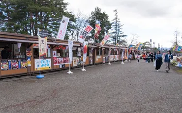 高田城址公園観桜会が開幕 露店200店、イベントも復活 桜はまだつぼみ 