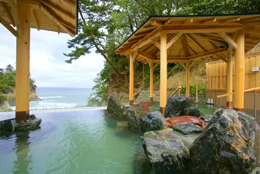 五浦観光ホテル：絶景露天風呂と温泉、茨城の魅力を満喫できる？雄大な太平洋を望む露天風呂、横山大観ゆかりの宿