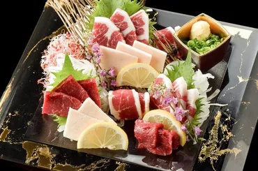 熊本馬肉料理完全ガイド：絶品馬刺し、馬肉料理の魅力を徹底解説！(熊本)熊本の馬肉料理店おすすめ！馬刺し、ステーキ、郷土料理まで