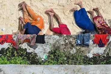 ロヒンギャ難民219人漂着、住民は受け入れ拒否 インドネシア 写真20枚 国際ニュース:AFPBB News
