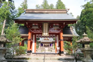 宇奈岐日女神社 – 湯布院の観光ガイド