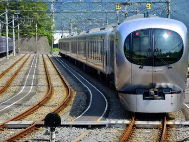 長瀞駅そば店：駅そばとSLと流しそうめん？長瀞駅そば店の魅力：トレインビューと流しそうめん