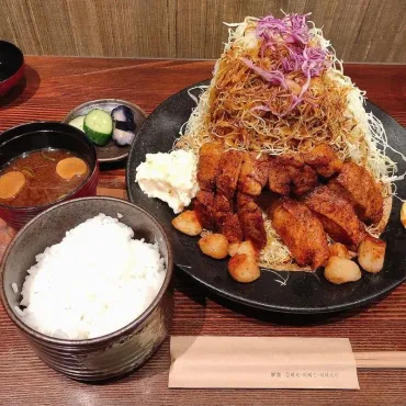 隆座(たかくら)
