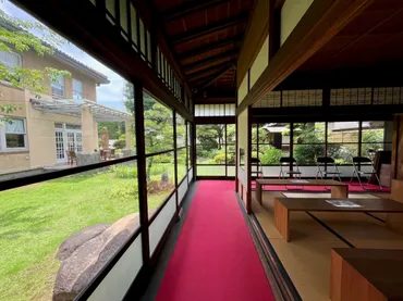 文化のみち橦木館 ― ステンドグラスの美しい『SHUMOKU CAFE』も。愛知県名古屋市の庭園。