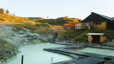 紅葉の秘湯】ちょっとくたびれたら……心ほどける紅葉秘湯へ