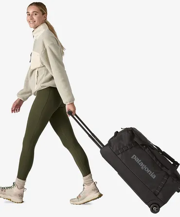 Black Hole Wheeled Duffel 70L(ALL BLK/ブラック): Patagonia