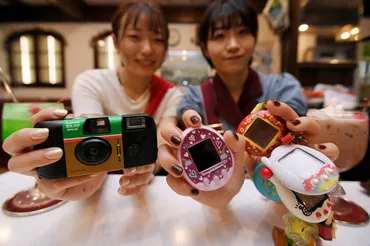 読む写真:Photo レトロ楽しむZ世代 「個性的な自分」SNSで表現