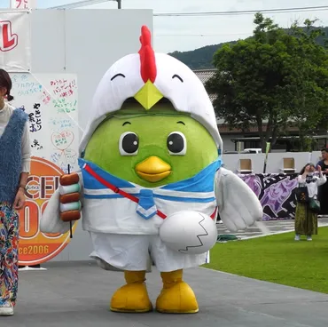 これからは〝鶏取県〟! やきとりJAPANフェスティバル2025in倉吉が開幕 全国の名店に長蛇の列、会場は焼き鳥の煙でモウモウ