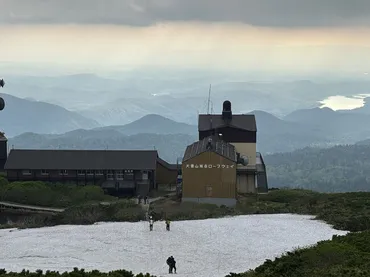 夏の北海道旅行！旭岳の魅力と涼景スポットを徹底解説？旭岳登山と周辺観光：涼を求めて大自然を満喫