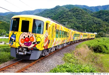JR四国の「アンパンマン列車」はどれがいい?予約方法や種類、内装、時刻表、プレイスポットも