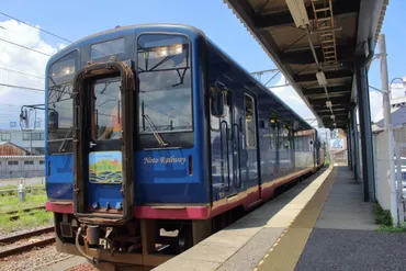 のと里山里海号 乗車記】能登半島・七尾湾の車窓が素晴らしいのと鉄道の観光列車! 予約方法も紹介します!(2023年版)