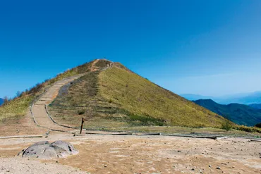 のんびりローカル線で行く絶景低山の旅】JR小海線・飯盛山(山梨県)