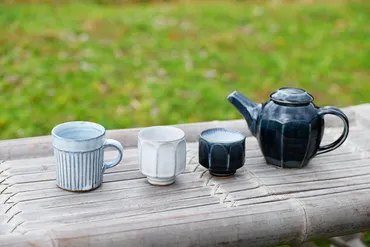 ローレルスタイルvol.122 Home 注目の工房を訪ねて 〜民藝のまち 鳥取の器 02〜