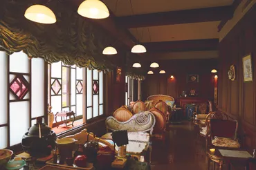 函館カフェ巡り: 歴史と文化が織りなす魅力とは？ノスタルジックな空間で味わう函館カフェの魅力