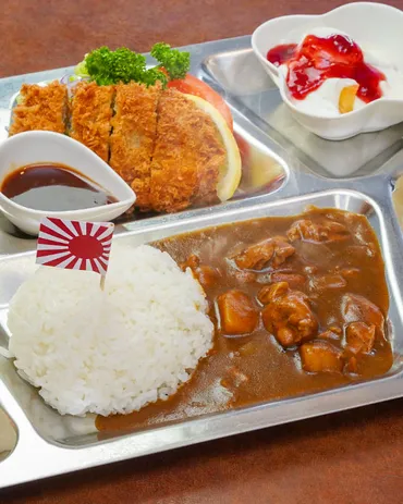 大湊海自カレー公式ホームページ – 海上自衛隊大湊基地があるむつ市の新ご当地グルメ「大湊海自カレー」。基地所属の艦艇等で提供されているカレーが市 内飲食店で味わえます。