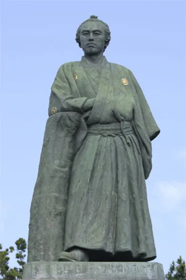 坂本龍馬・桂浜、高知県観光名所