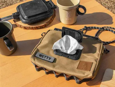 DOD】キャンプでの゛拭く゛をスマートに。ウェットティッシュバック、「ウェッティーノ・カミーレ」発売！ 
