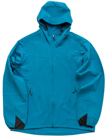 ワークマン「トラベルシェルウォームジャケット」の魅力とは?機能性、デザイン、価格を徹底解説!防寒性、収納力、デザイン性を兼ね備えたワークマンのジャケット