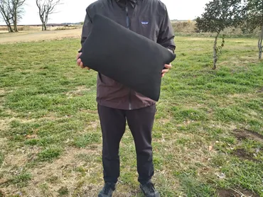 たった680円」「寝心地もいい」ワークマンの枕が超優秀。丸洗いもOK