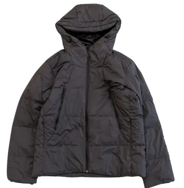 ワークマンの洗えるダウンジャケットはすごい？機能性と価格の秘密とは？ワークマンのダウンジャケット徹底解説：2023年最新モデルと選び方のポイント