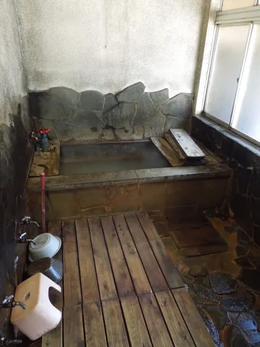 栃木 鉄泉が湧く山奥の湯治宿 赤滝鉱泉 矢板