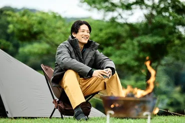 焚き火ダウン」として大活躍！ 耐久撥水＆防寒機能も兼ね備えたワークマン渾身のプロダクト 