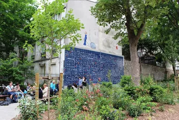 モンマルトル ジュテームの壁 