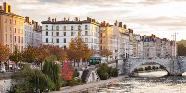 リヨン留学ってどんな感じ？魅力と実体験を徹底解説！（留学？）リヨン留学のリアル：学校、住居、そしてフランス語学習体験！