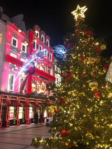 ロンドンクリスマスの光の世界！人気イルミネーションスポット徹底ガイド？2024年最新！ロンドンクリスマスイルミネーションの見どころ