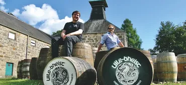 スコットランド・インヴァネスのウイスキー蒸溜所「ウーラヴェイシュト」とは？ネッシーにインスパイアされた蒸溜所、ウーラヴェイシュトの魅力