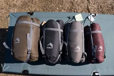 ワークマンの冬用寝袋はすごい？2023年最新モデルと選び方のポイントを解説！ワークマン、冬キャンプ向けシュラフの進化と選び方のポイント