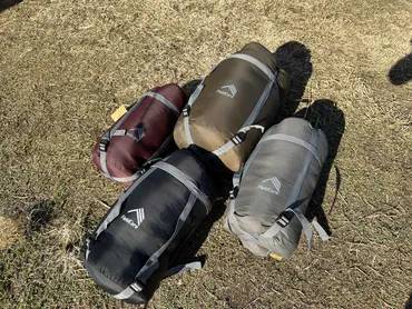 ワークマン】2023年！寝具まとめ☆シュラフ5種・マット3種などワークマンの新作商品を徹底解説！ 