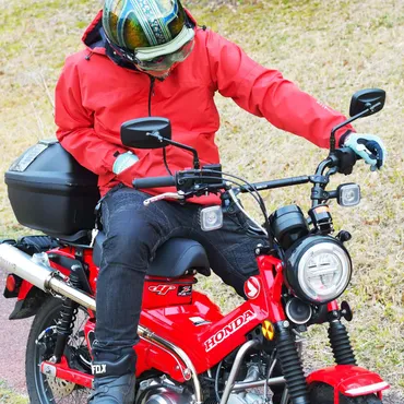 ワークマン、アウトドアギアの世界を席巻？イナレム、シュラフ、レインウェアの進化とは？ワークマン、高機能アウトドアギアの最前線！イナレム素材と最新アイテムに注目