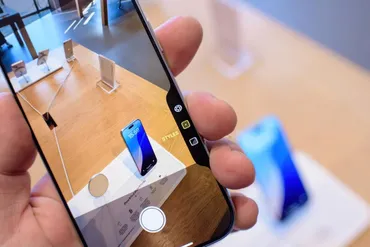 もう翻訳アプリは不要。iPhoneのカメラだけで海外旅行が快適になる裏ワザ 