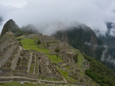 マチュピチュの魅力と謎：天空都市の歴史、観光、そして未来への展望？インカ帝国の至宝、マチュピチュの知られざる姿