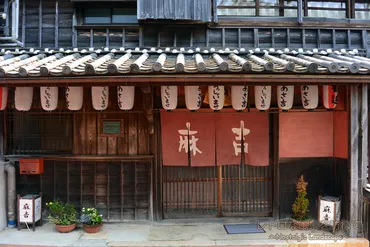 創業200年超の元遊郭、伊勢・麻吉旅館に泊まってきた話 