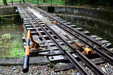 長良川鉄道・北濃駅転車台 