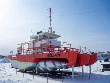 ガリンコ号に乗って流氷観測！オホーツクタワーやアザラシとの触れ合いも楽しむ【紋別で流氷を楽しむ旅】 