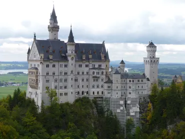 ディズニー映画の舞台 モデルとなった国 絶景 観光地 