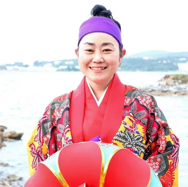 ホテルスタッフが「琉球王国の宴」でおもてなし