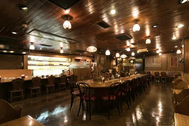 福島市『珈琲グルメ』の魅力とは？昭和レトロな喫茶店で味わう自家焙煎珈琲と洋食！福島市『珈琲グルメ』：昭和レトロな空間で楽しむ、自家焙煎珈琲と洋食