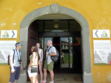 ピサの斜塔」公式サイトからオンライン予約する方法を教えます！ 