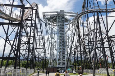 地上50m手すりなしの「FUJIYAMA ウォーク」を一足早く体験してみた！ 富士急ハイランドに「FUJIYAMAタワー」が7月21日オープン 